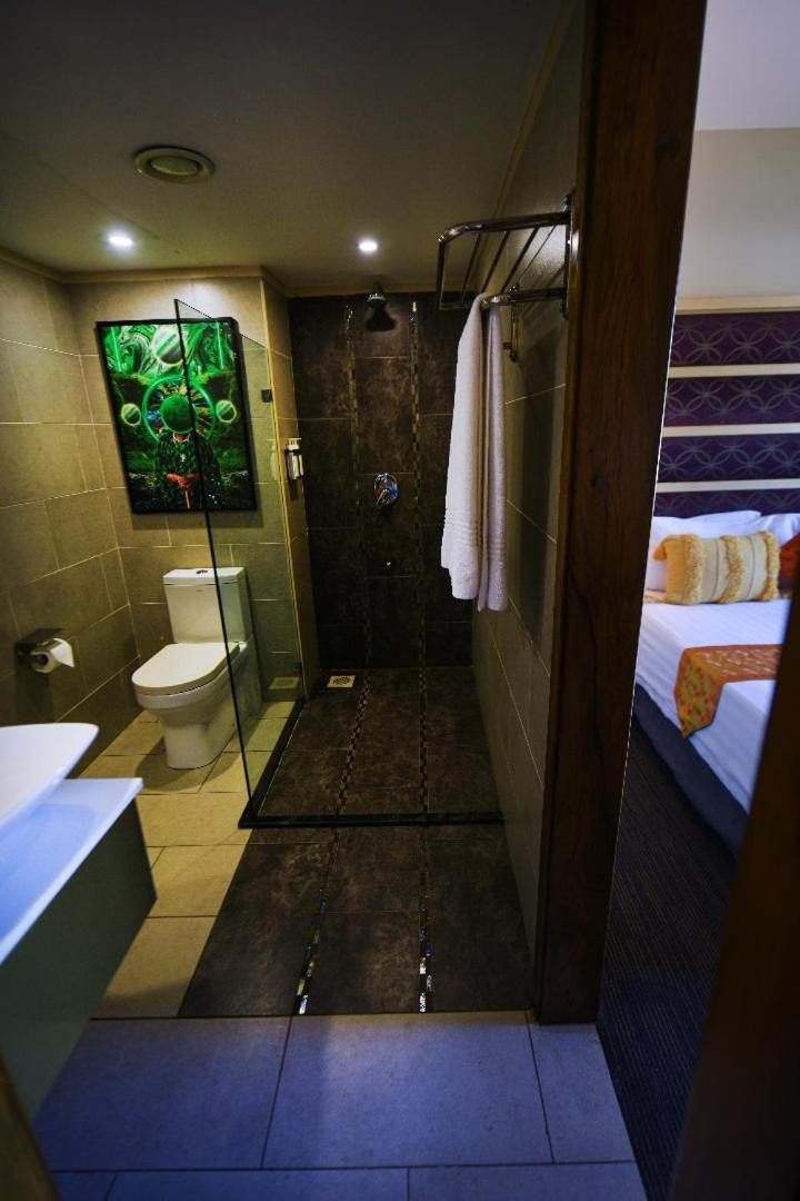 Arcadia Suites - Кампала Экстерьер фото